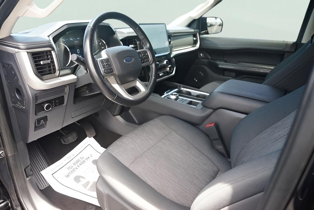 2023 Ford Expedition XLT