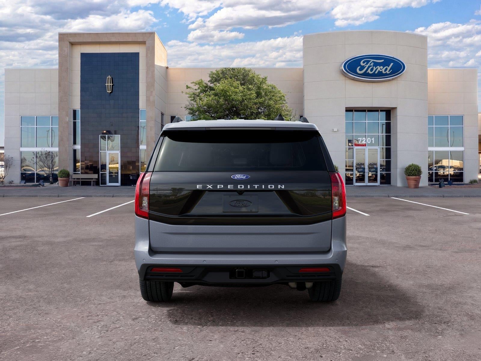 2027 Ford Expedition Active