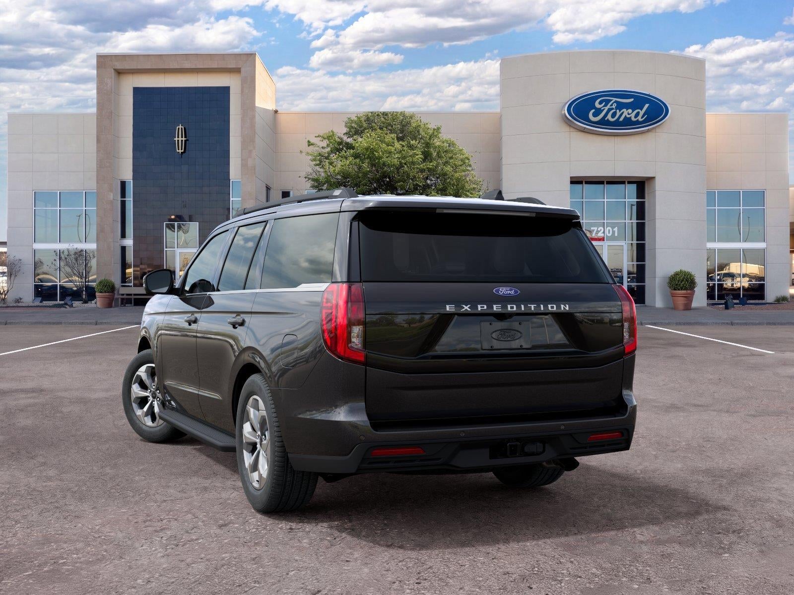 2027 Ford Expedition Active
