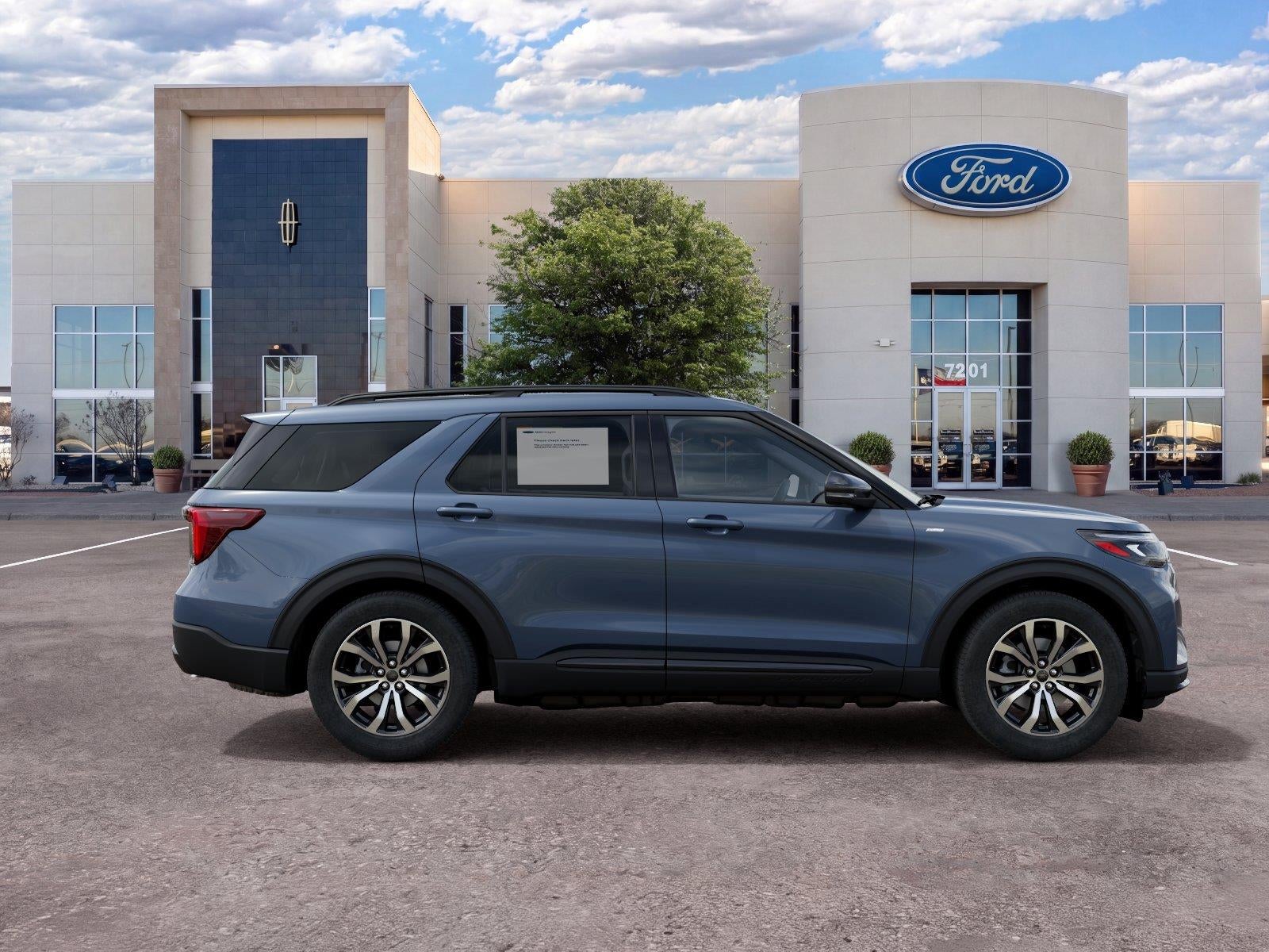2027 Ford Explorer ST-Line