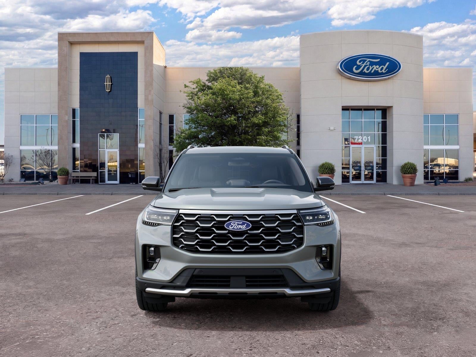 2027 Ford Explorer 4DR 4WD PLTNM