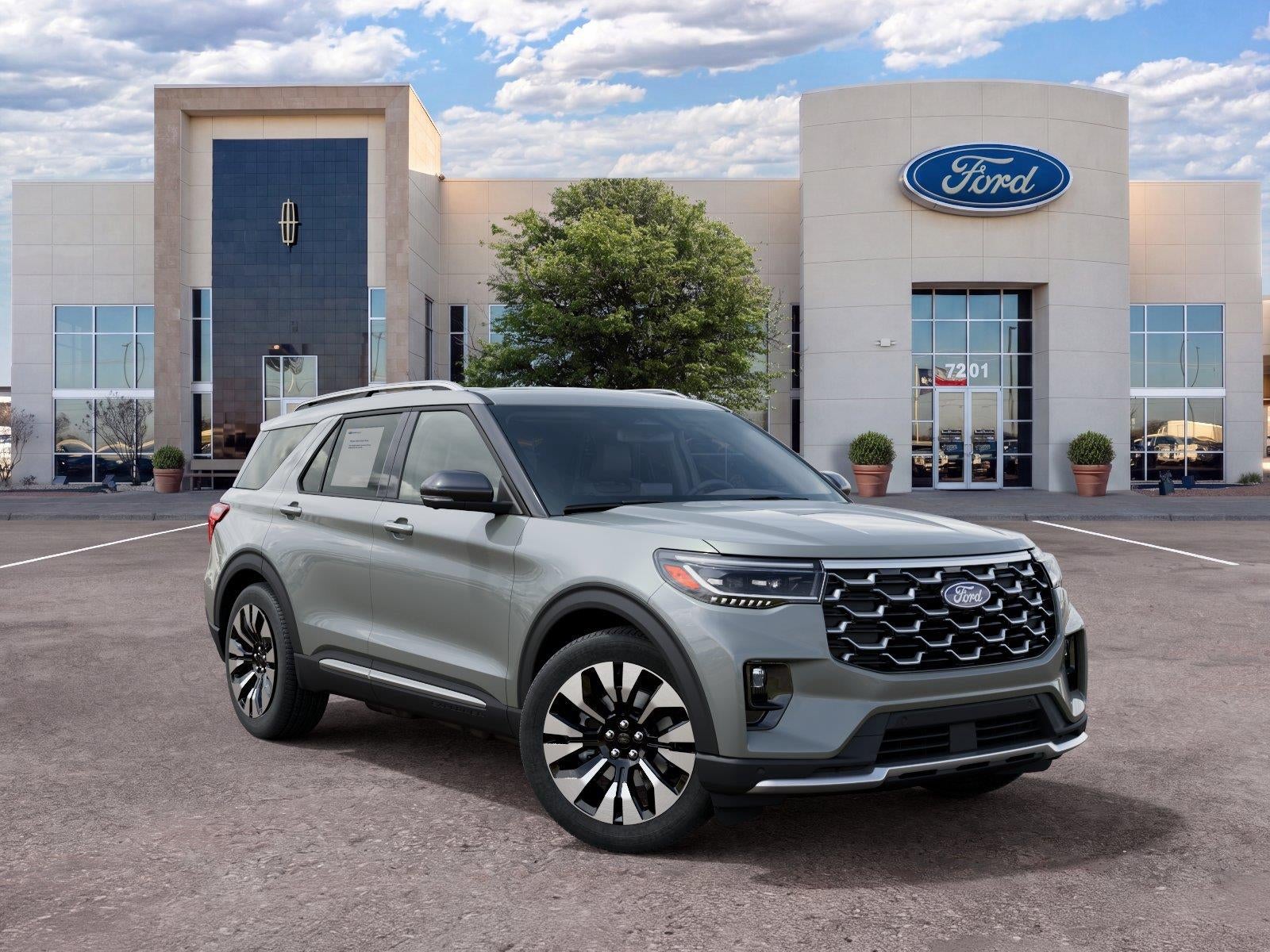 2027 Ford Explorer 4DR 4WD PLTNM