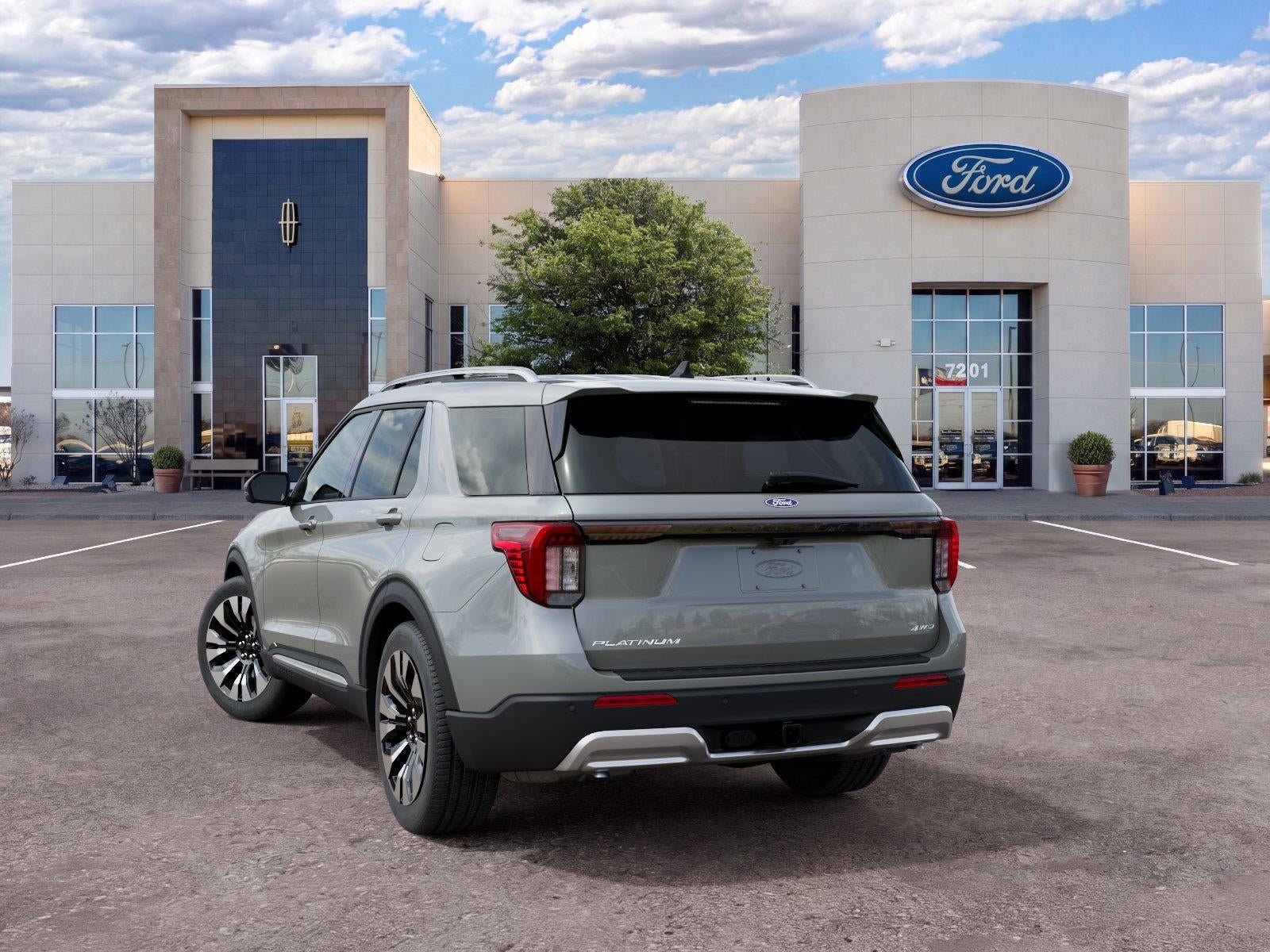 2027 Ford Explorer 4DR 4WD PLTNM