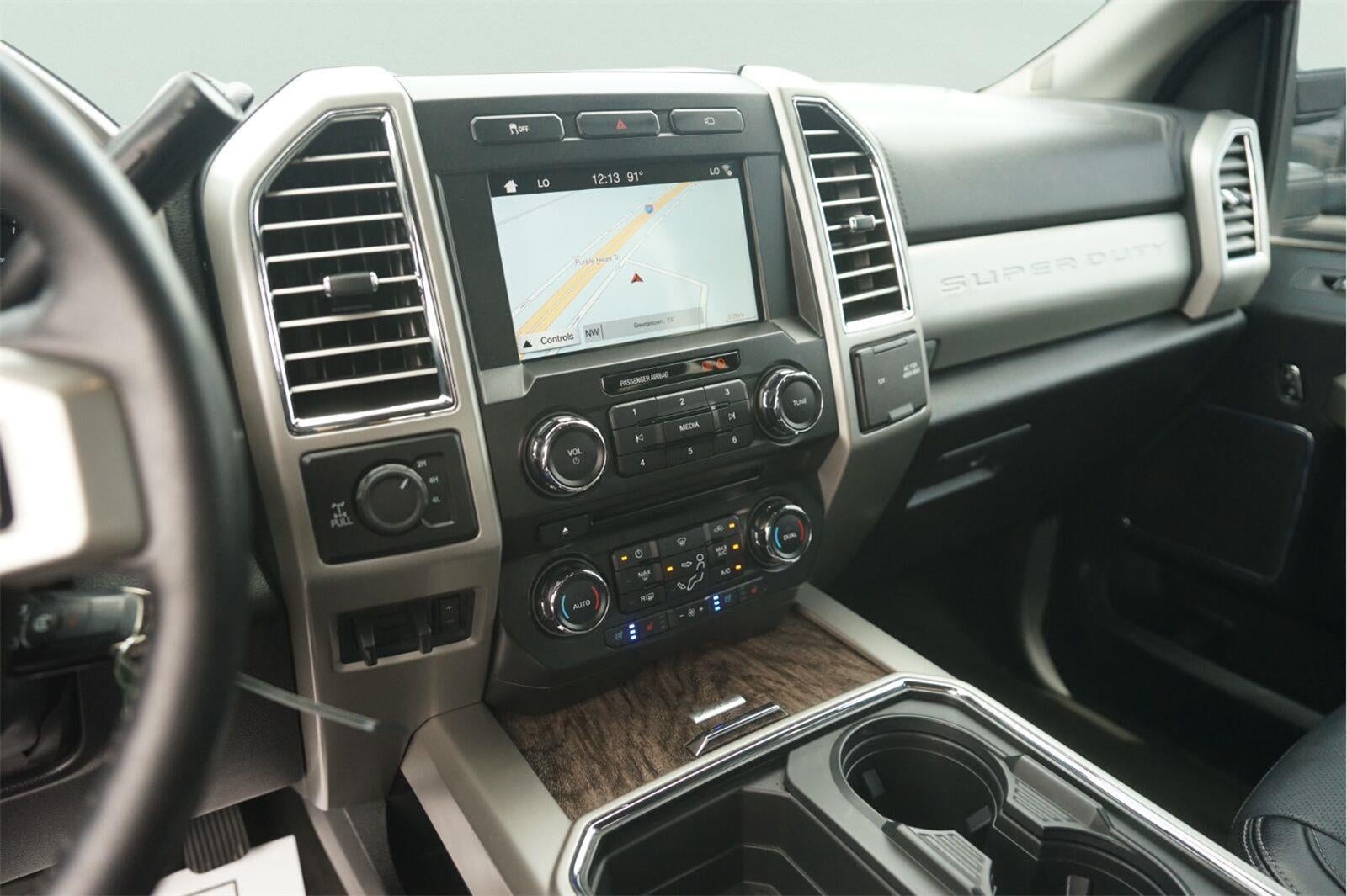 2017 Ford Super Duty F-250 SRW Lariat
