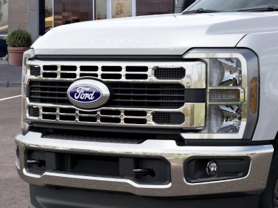2027 Ford Super Duty F-250 SRW XLT