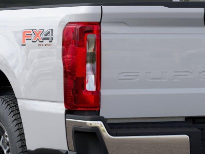 2027 Ford Super Duty F-250 SRW XLT