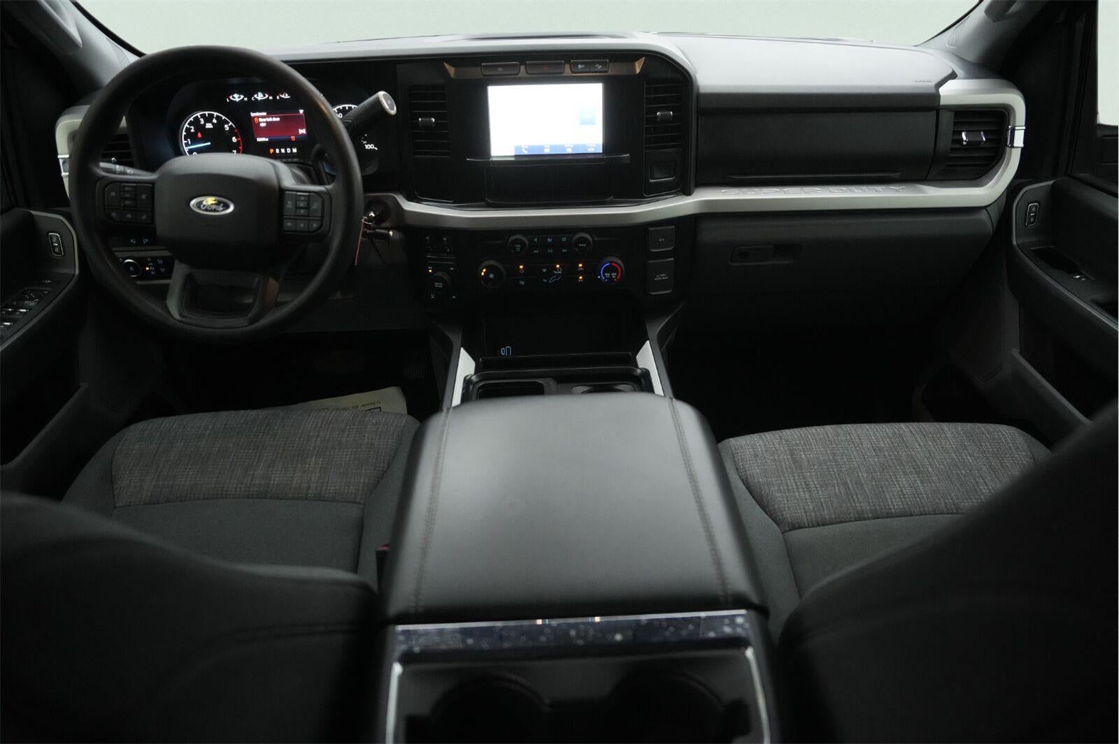 2023 Ford Super Duty F-250 XLT