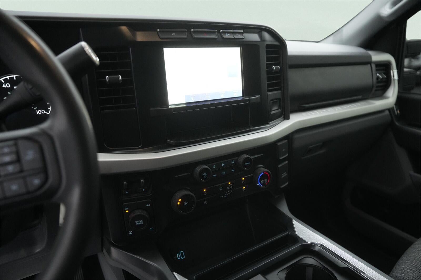 2023 Ford Super Duty F-250 XLT