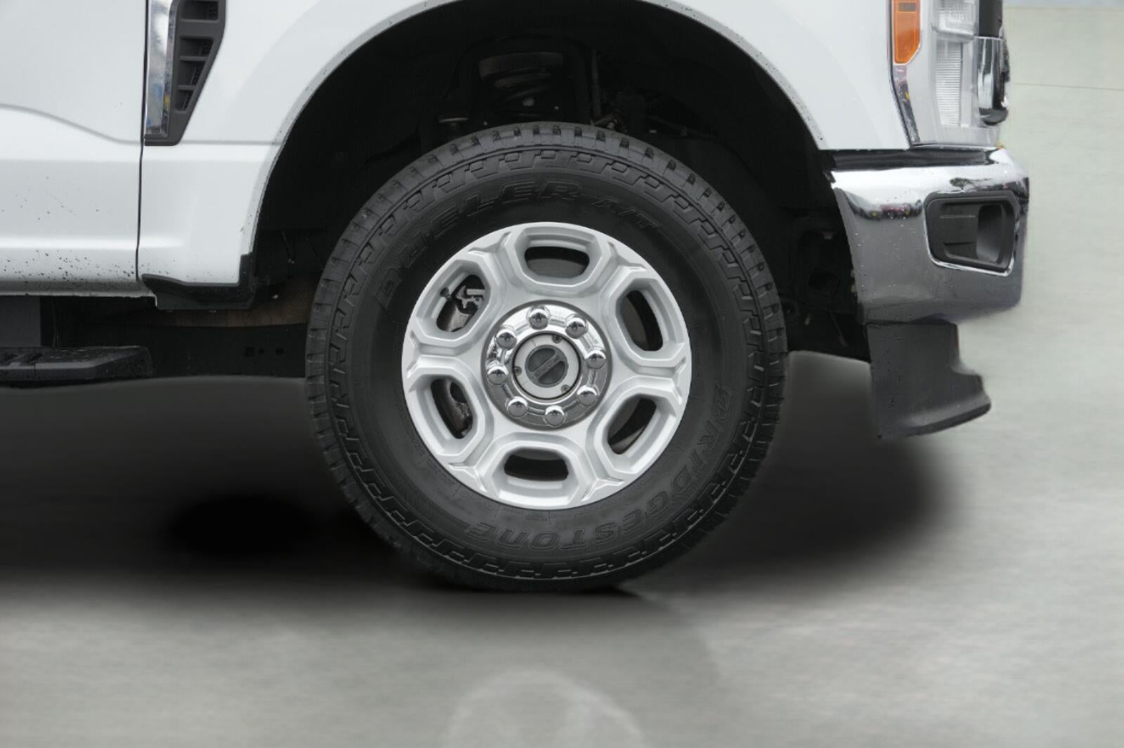 2023 Ford Super Duty F-250 XLT