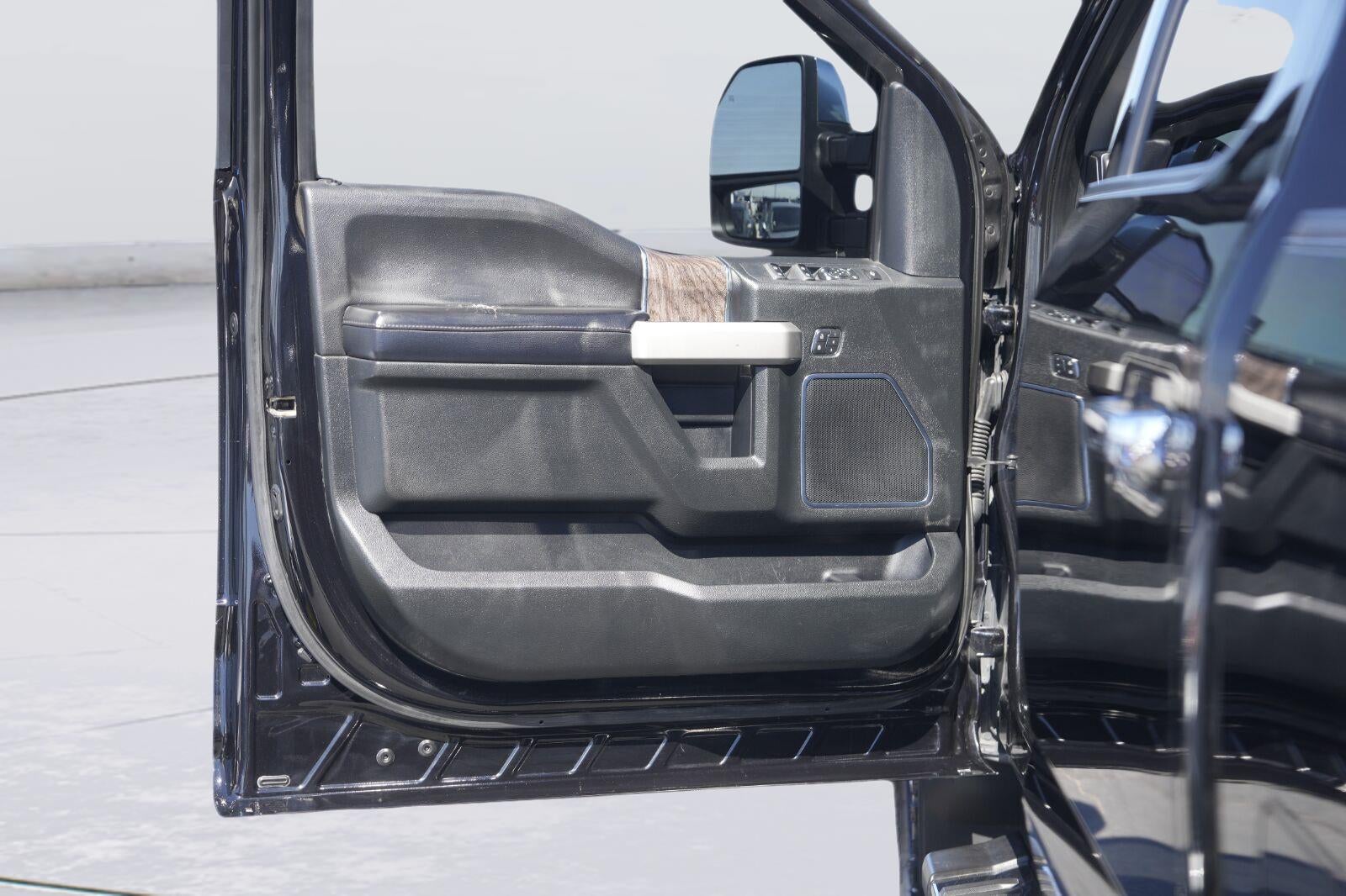 2019 Ford Super Duty F-250 Lariat