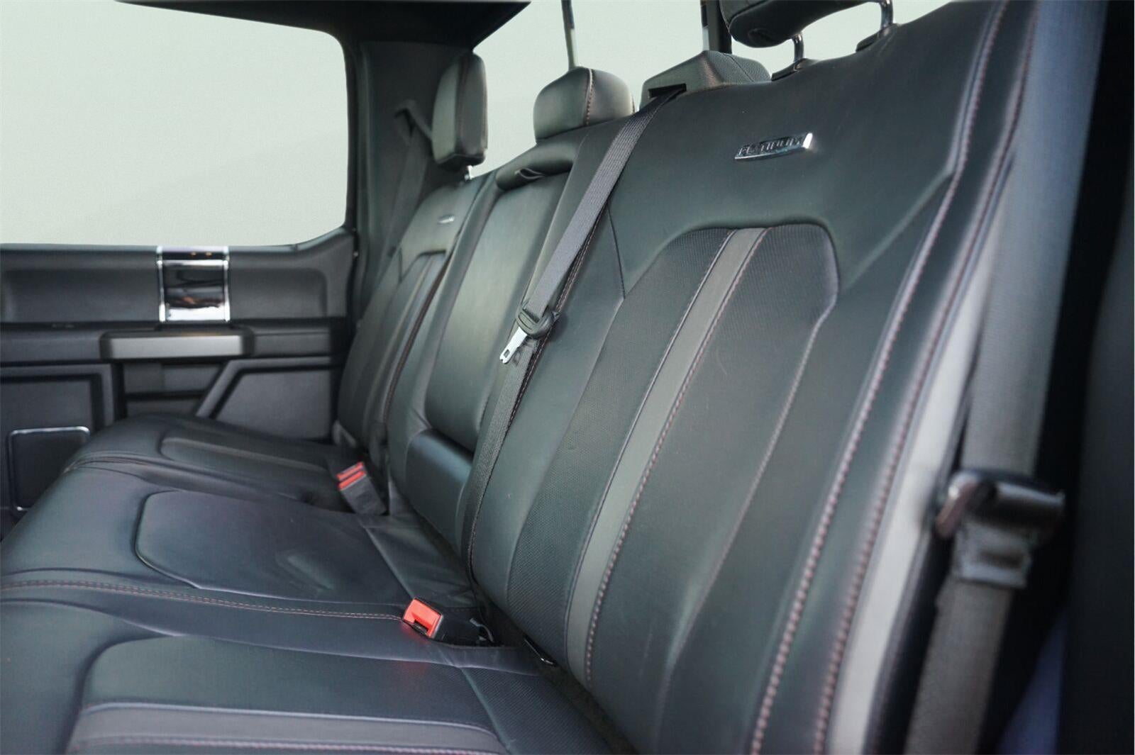 2022 Ford Super Duty F-250 Platinum
