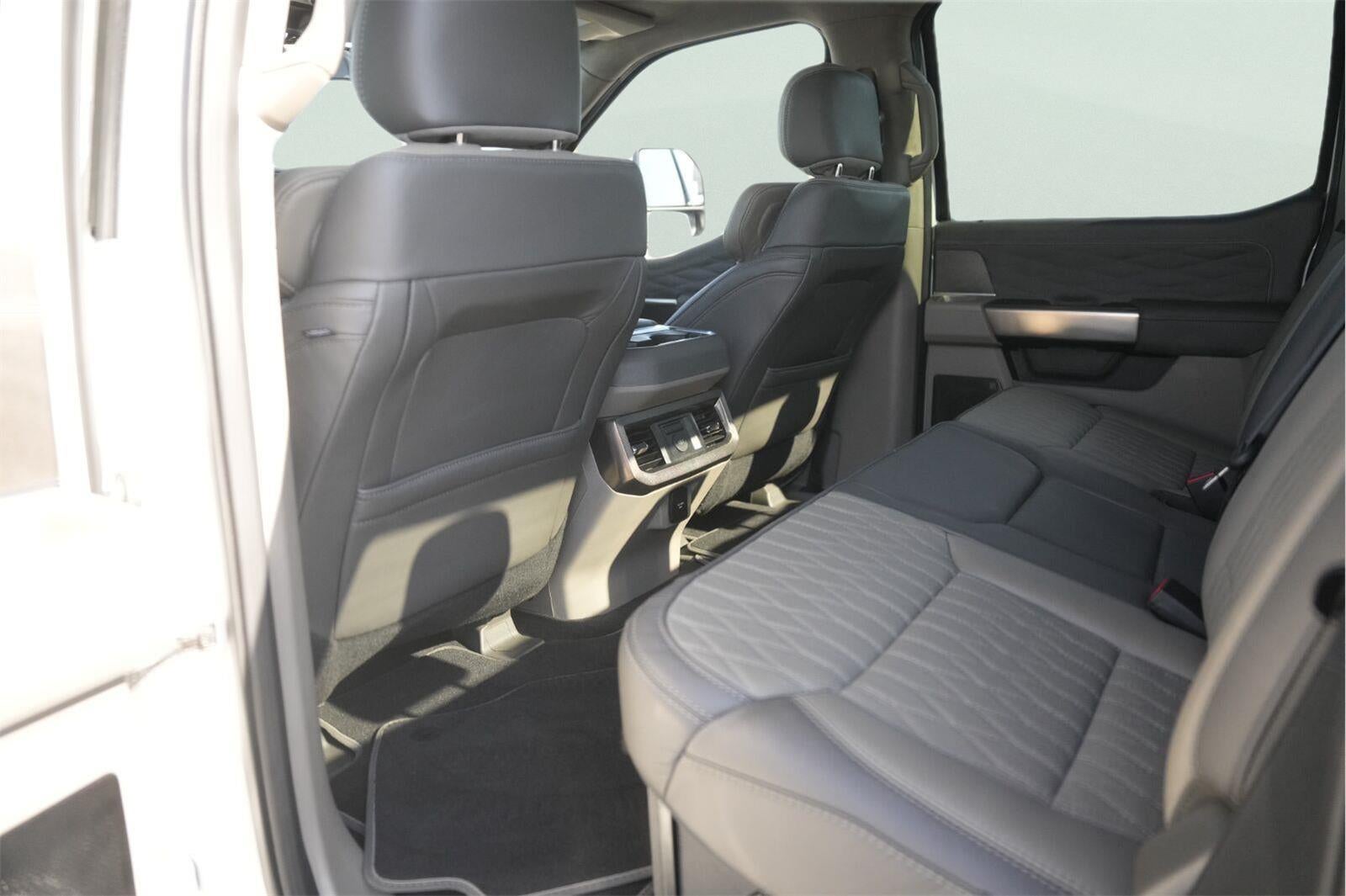2026 Ford Super Duty F-250 Platinum