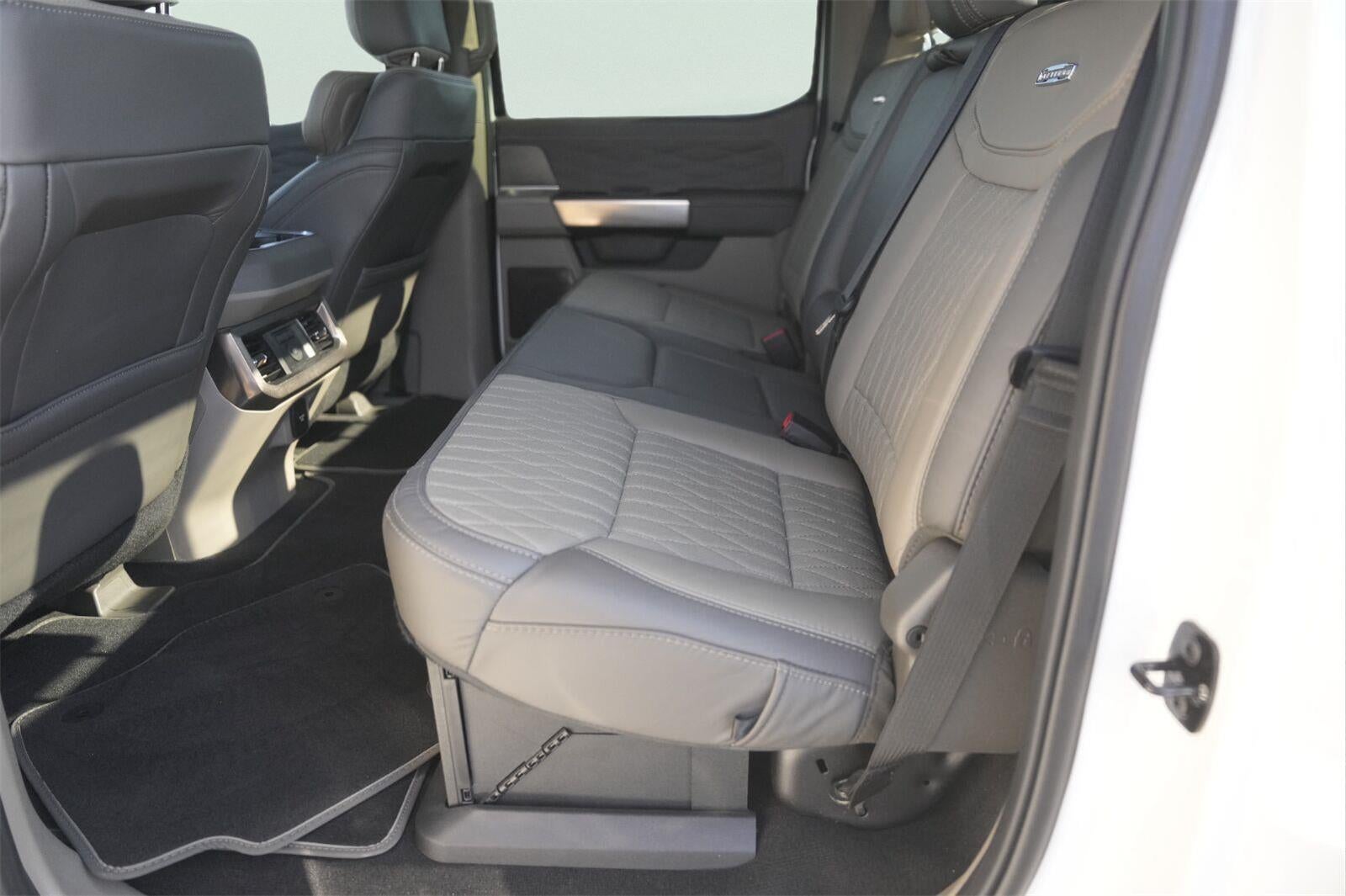 2026 Ford Super Duty F-250 Platinum