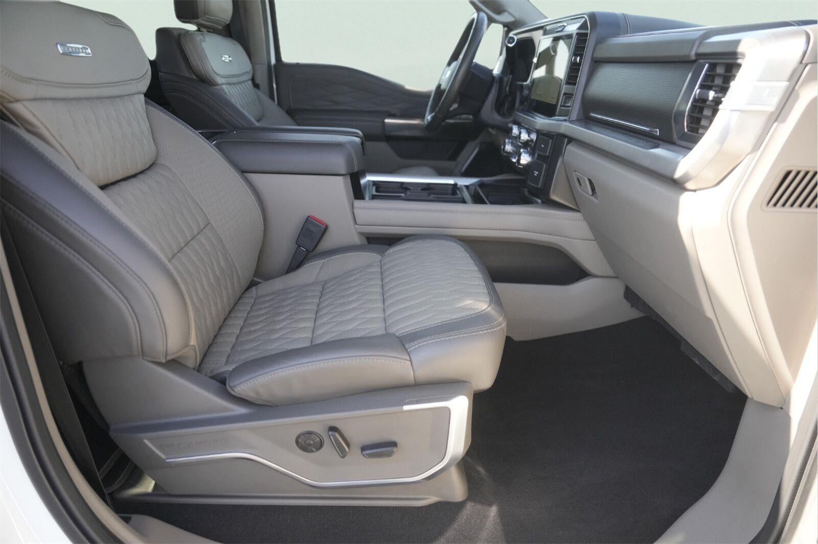 2026 Ford Super Duty F-250 Platinum