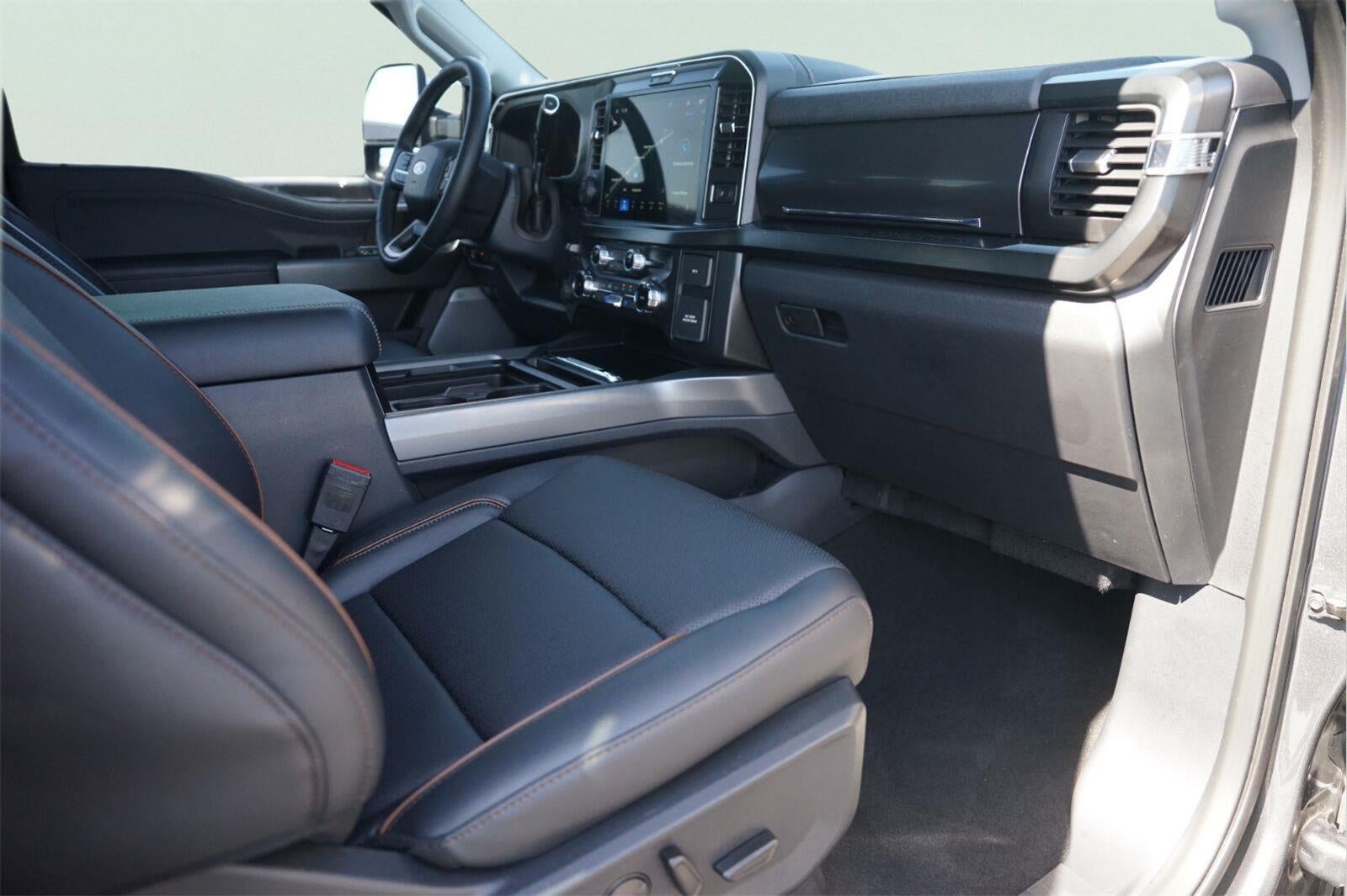 2026 Ford Super Duty F-250 Lariat