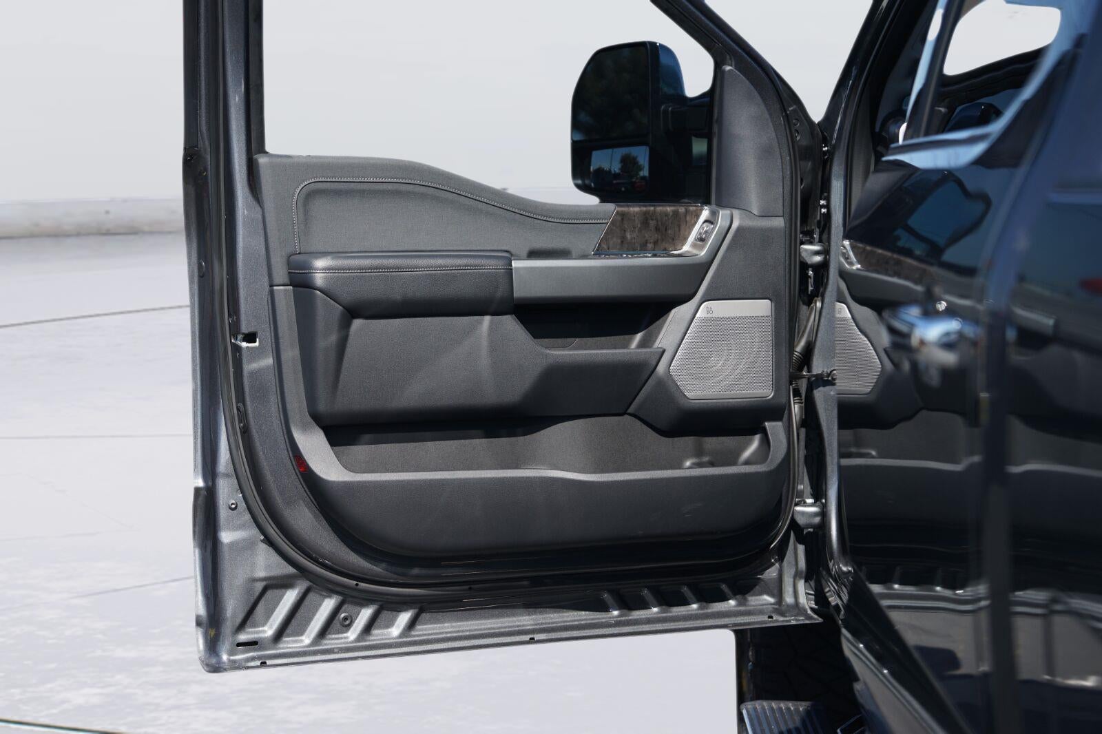 2026 Ford Super Duty F-250 Lariat