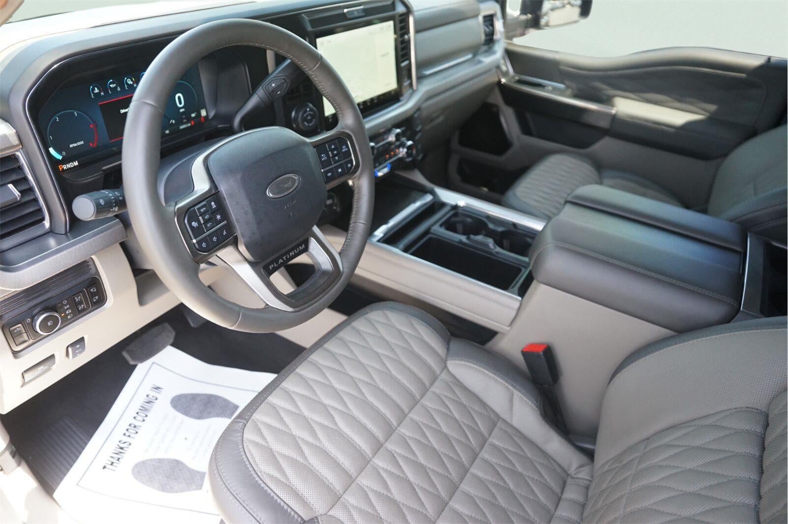2026 Ford Super Duty F-250 Platinum