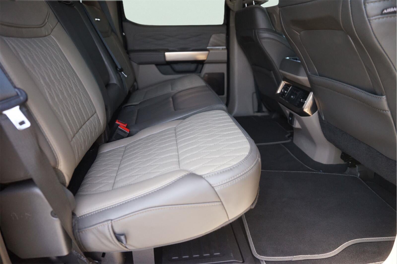 2026 Ford Super Duty F-250 Platinum