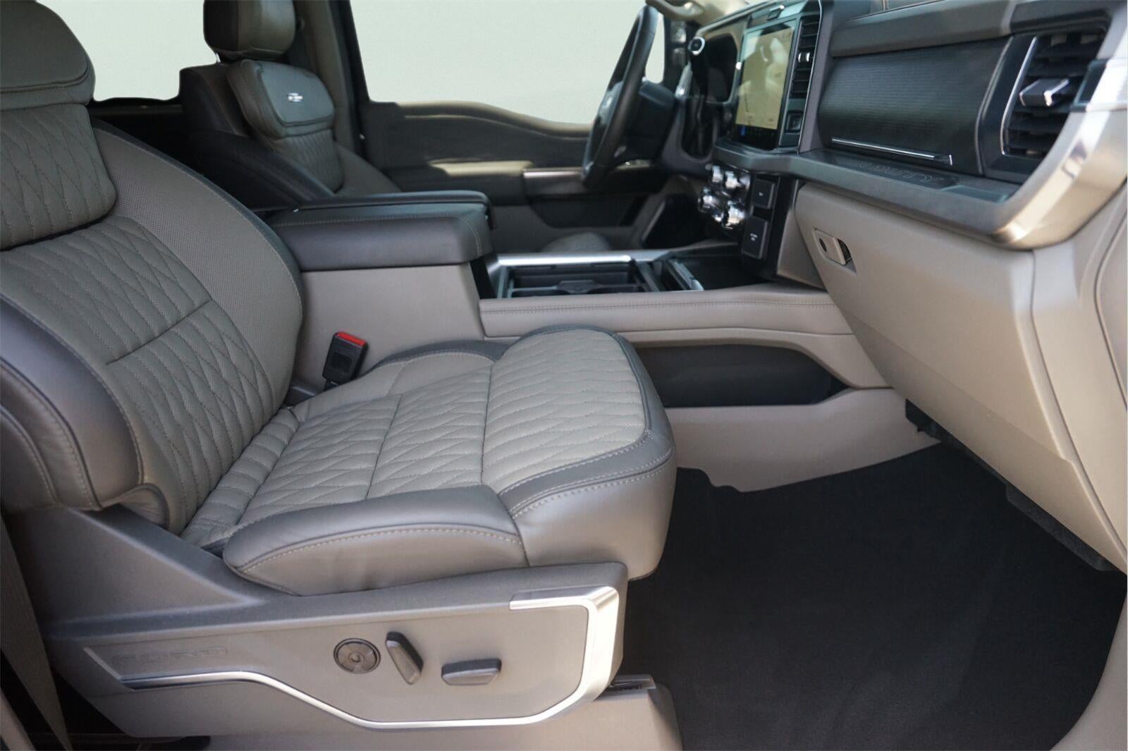 2026 Ford Super Duty F-250 Platinum