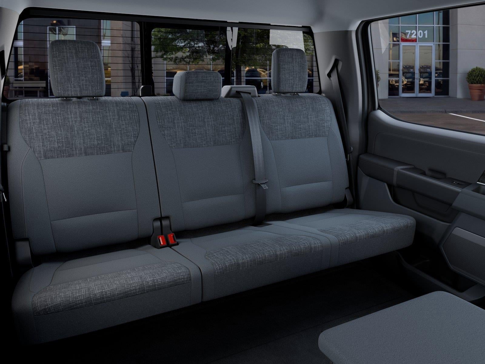 2027 Ford Super Duty F-250 SRW XLT