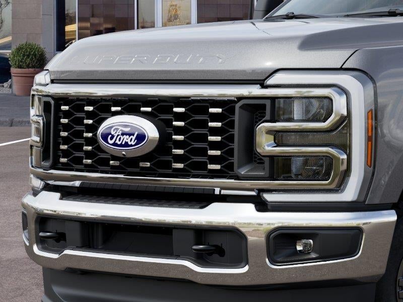 2027 Ford Super Duty F-250 SRW XLT