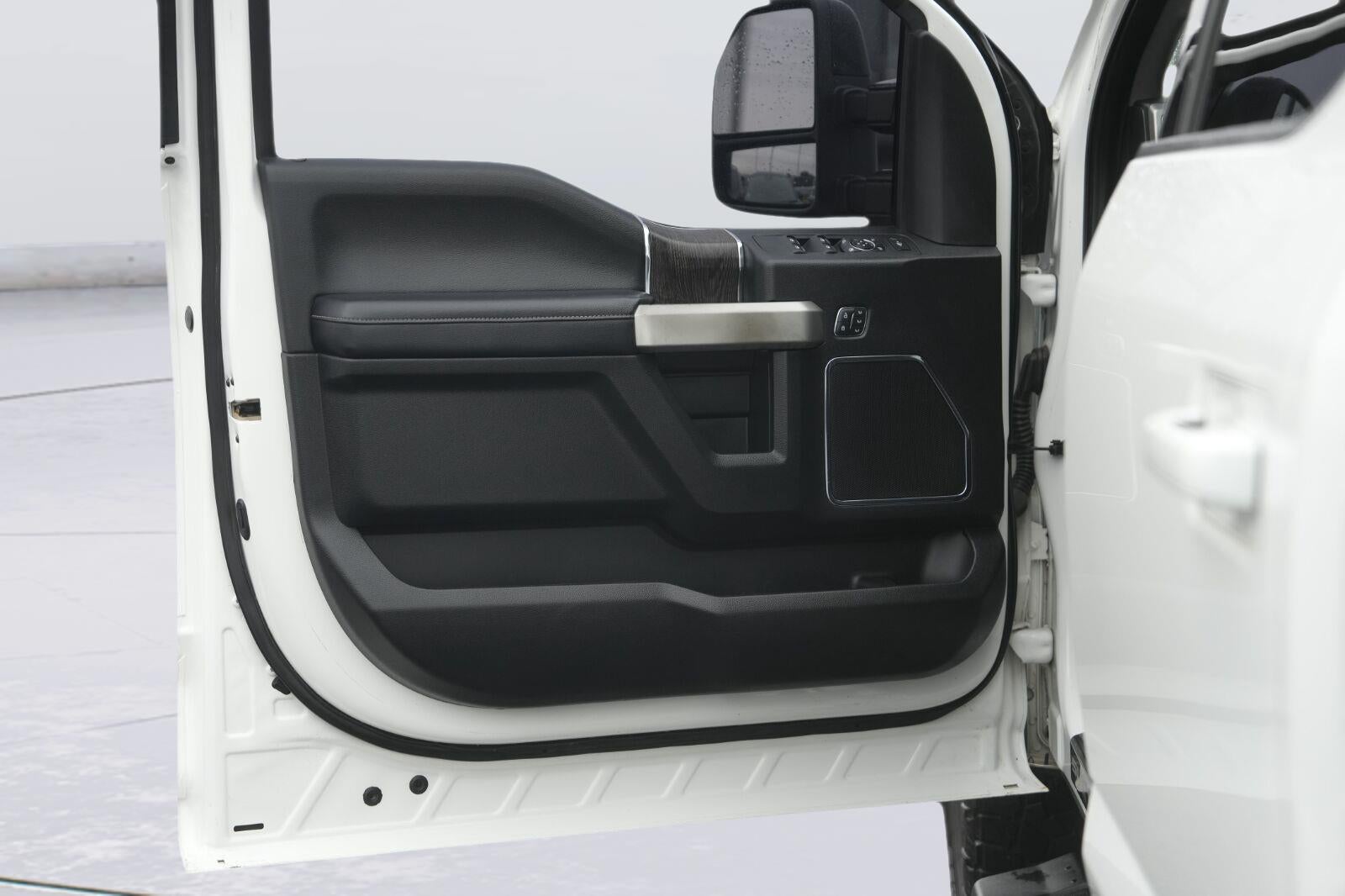 2021 Ford Super Duty F-250 Lariat