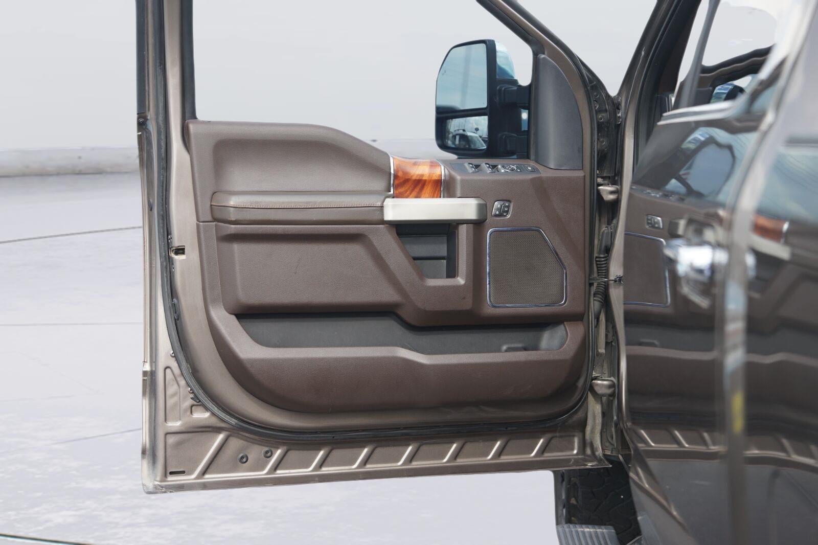 2022 Ford Super Duty F-250 King Ranch