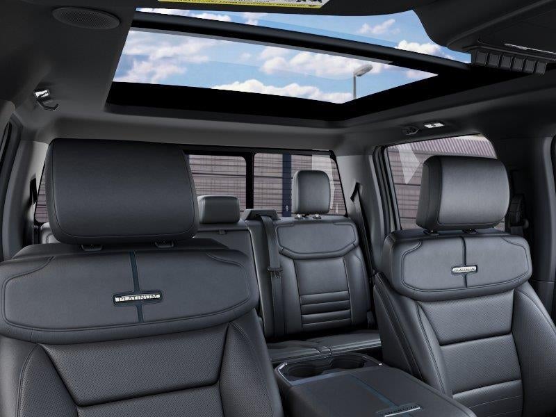 2027 Ford Super Duty F-350 Platinum