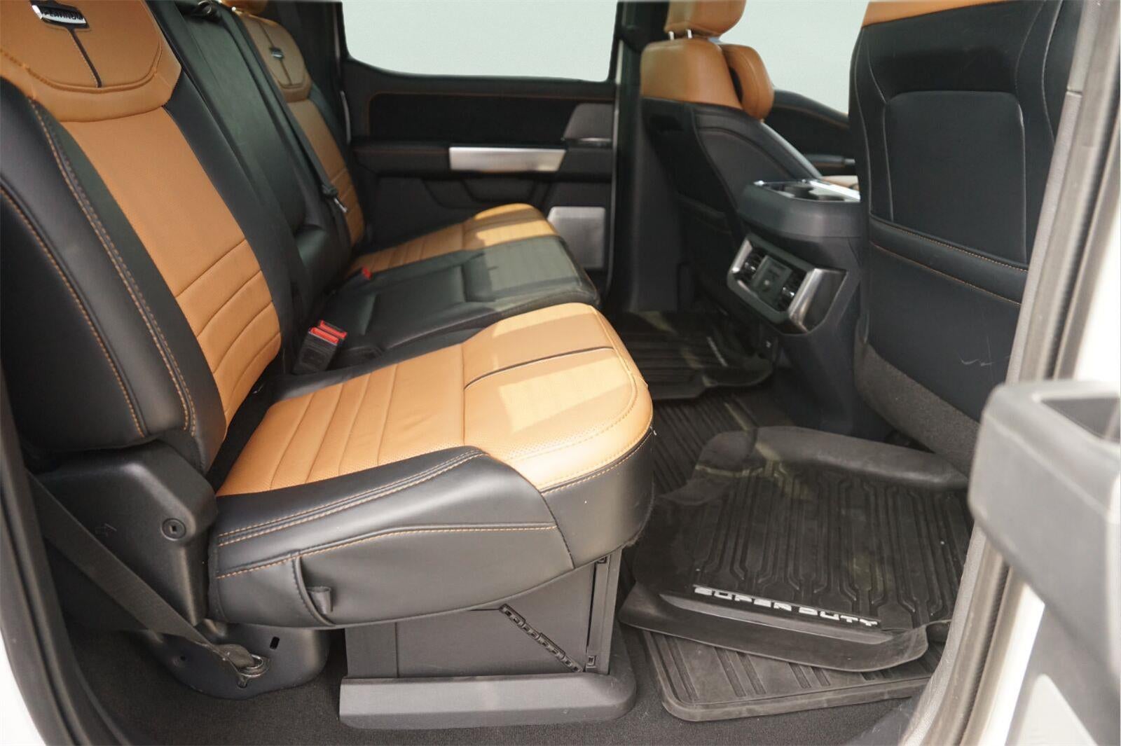 2024 Ford Super Duty F-350 Platinum