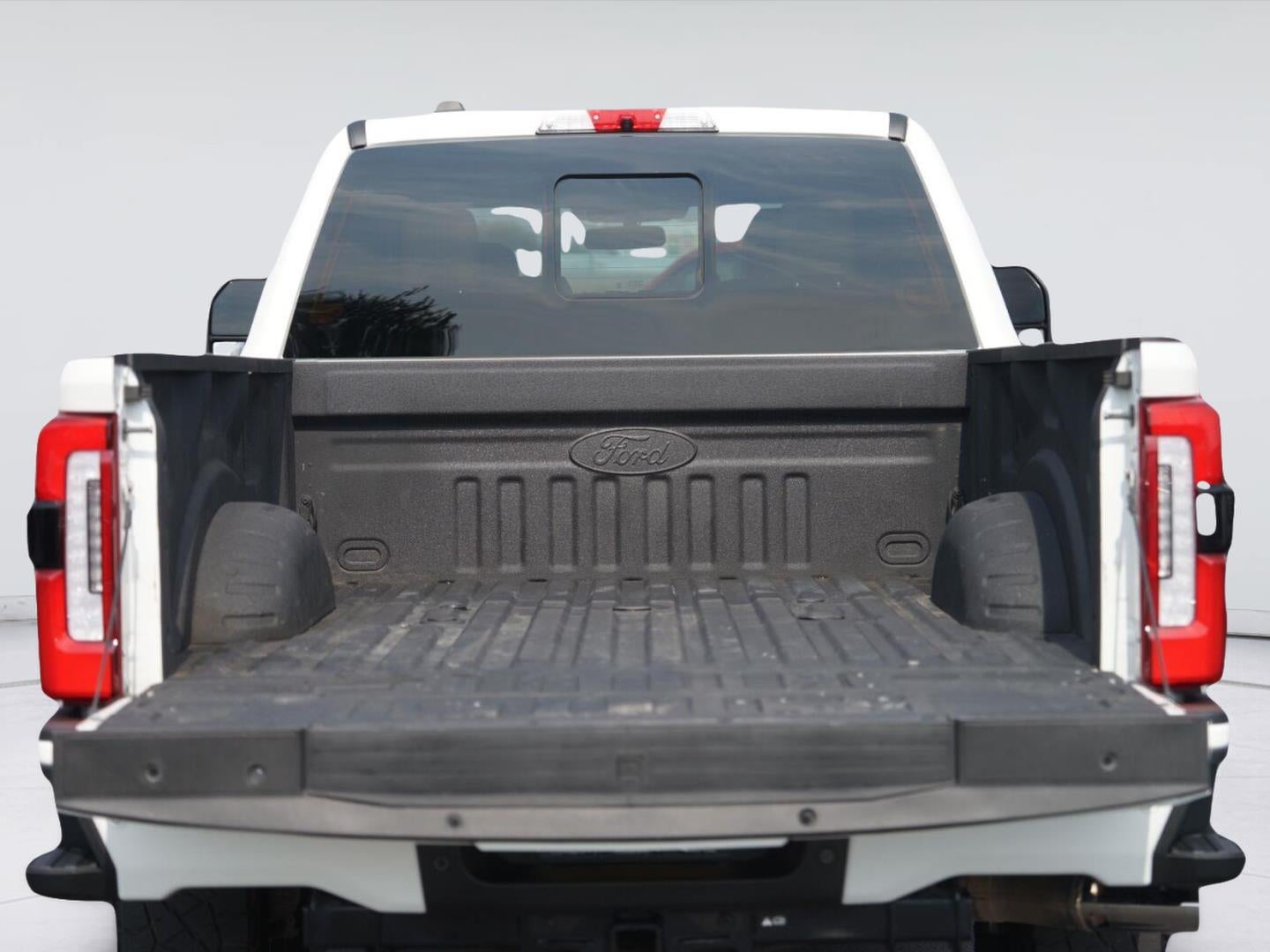 2024 Ford Super Duty F-350 Platinum