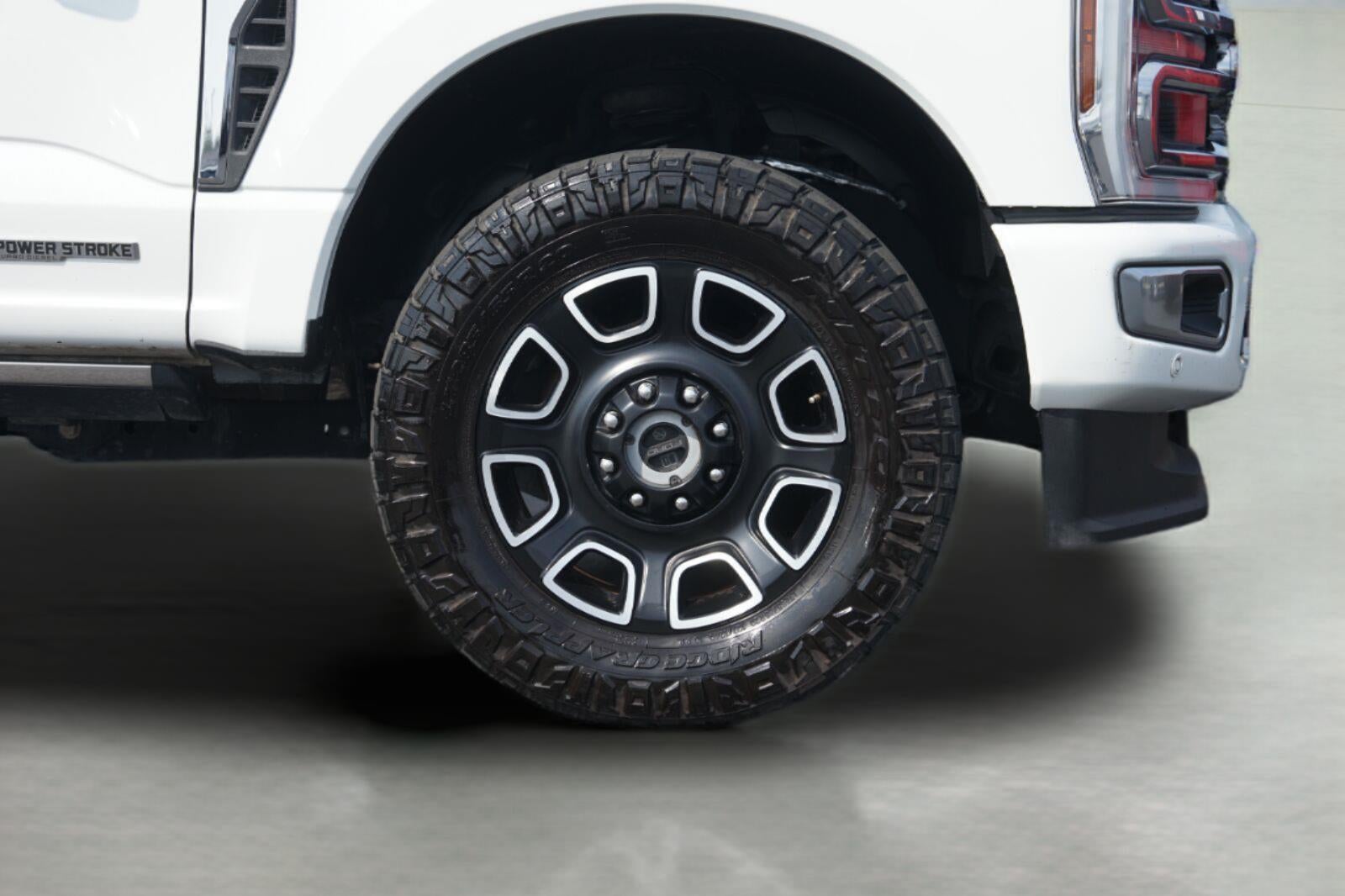 2024 Ford Super Duty F-350 Platinum