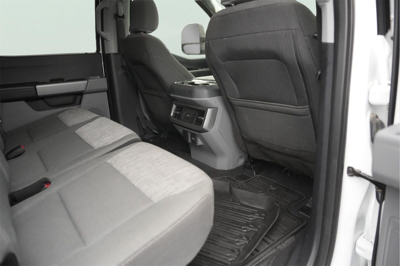 2023 Ford Super Duty F-350 XLT