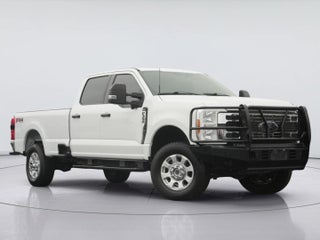2023 Ford Super Duty F-350 XLT