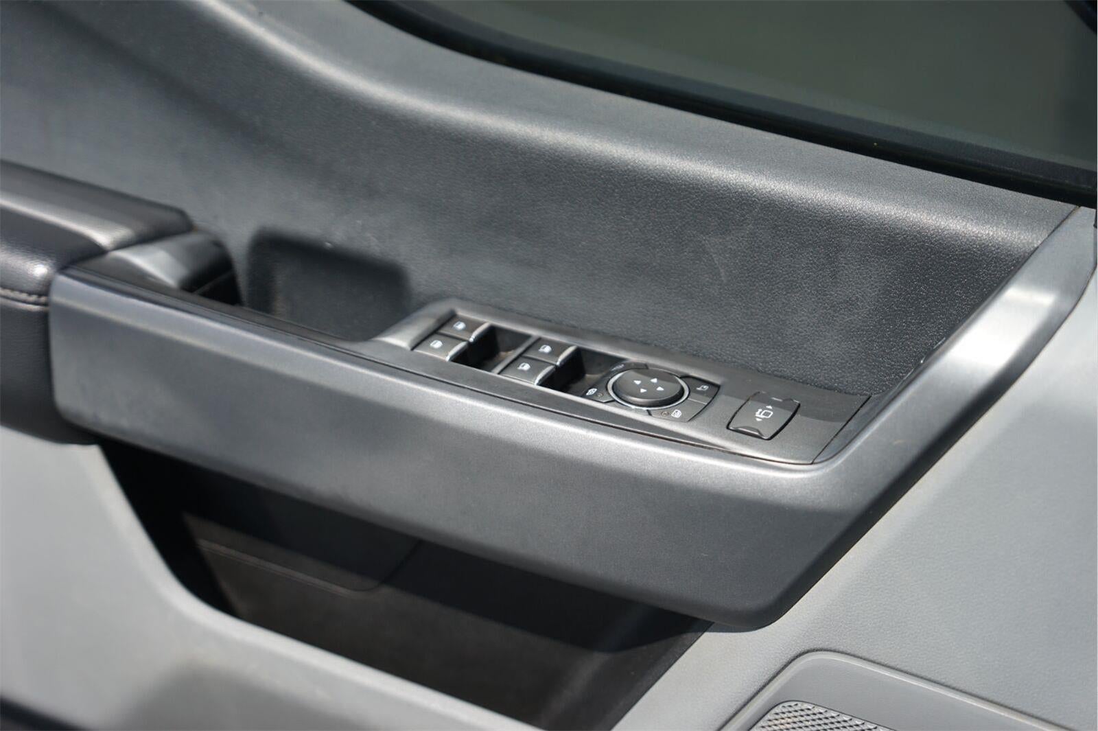 2023 Ford Super Duty F-350 XLT
