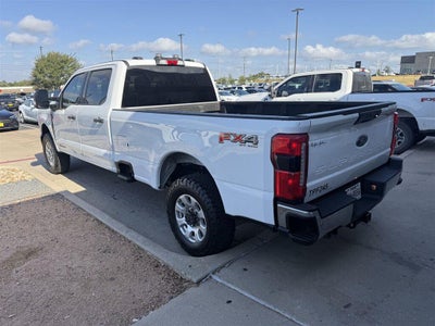 2023 Ford Super Duty F-350 XLT