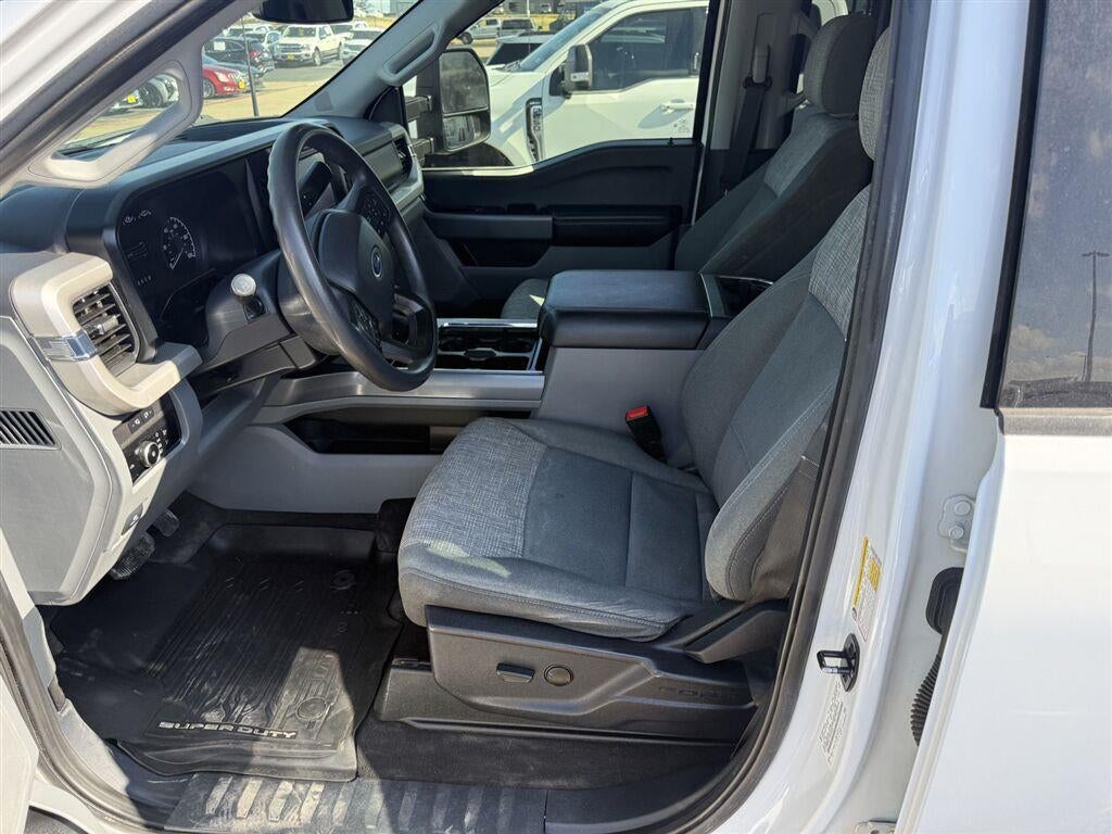 2023 Ford Super Duty F-350 XLT