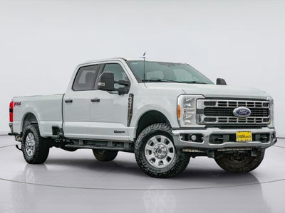 2023 Ford Super Duty F-350 XLT