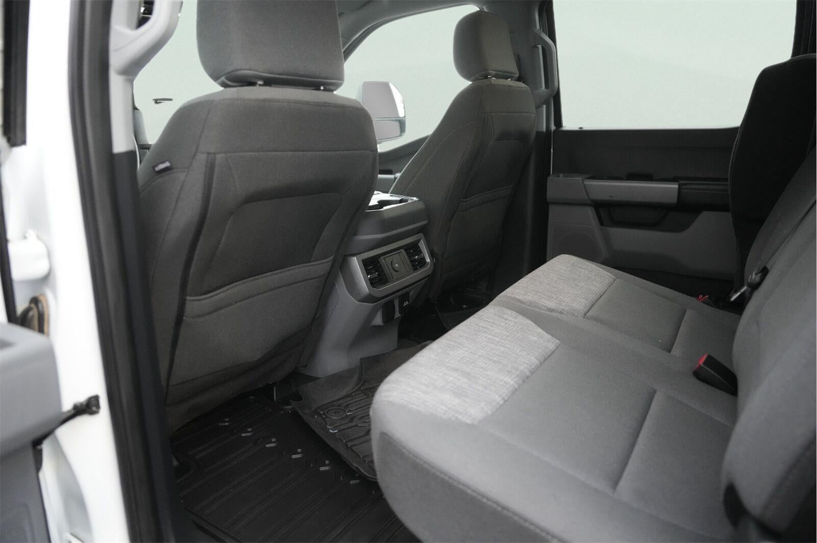 2023 Ford Super Duty F-350 XLT