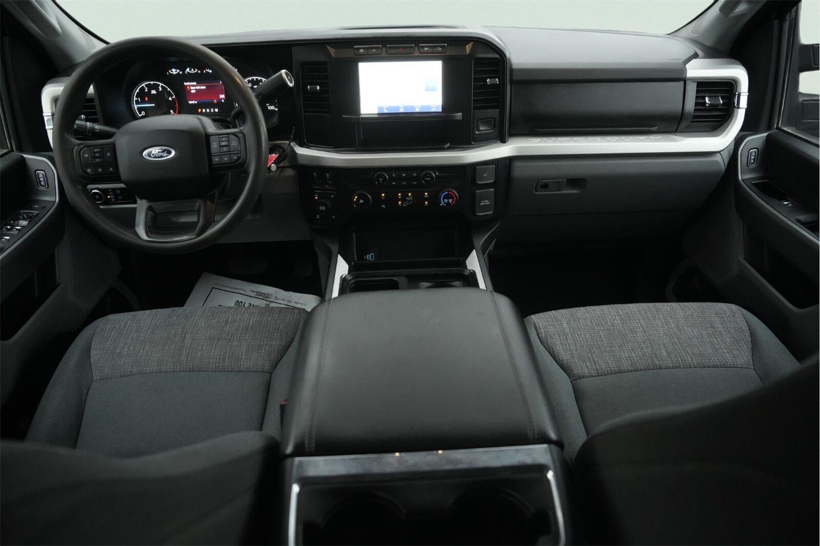 2023 Ford Super Duty F-350 XLT