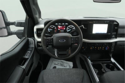 2023 Ford Super Duty F-350 XLT