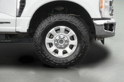 2023 Ford Super Duty F-350 XLT