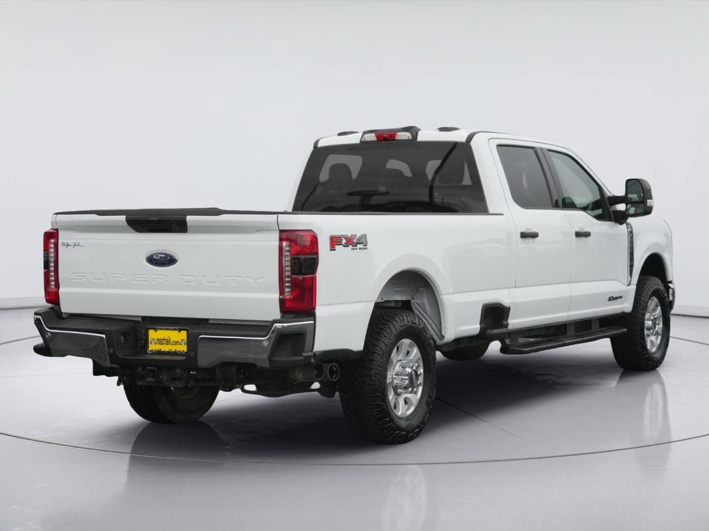 2023 Ford Super Duty F-350 XLT