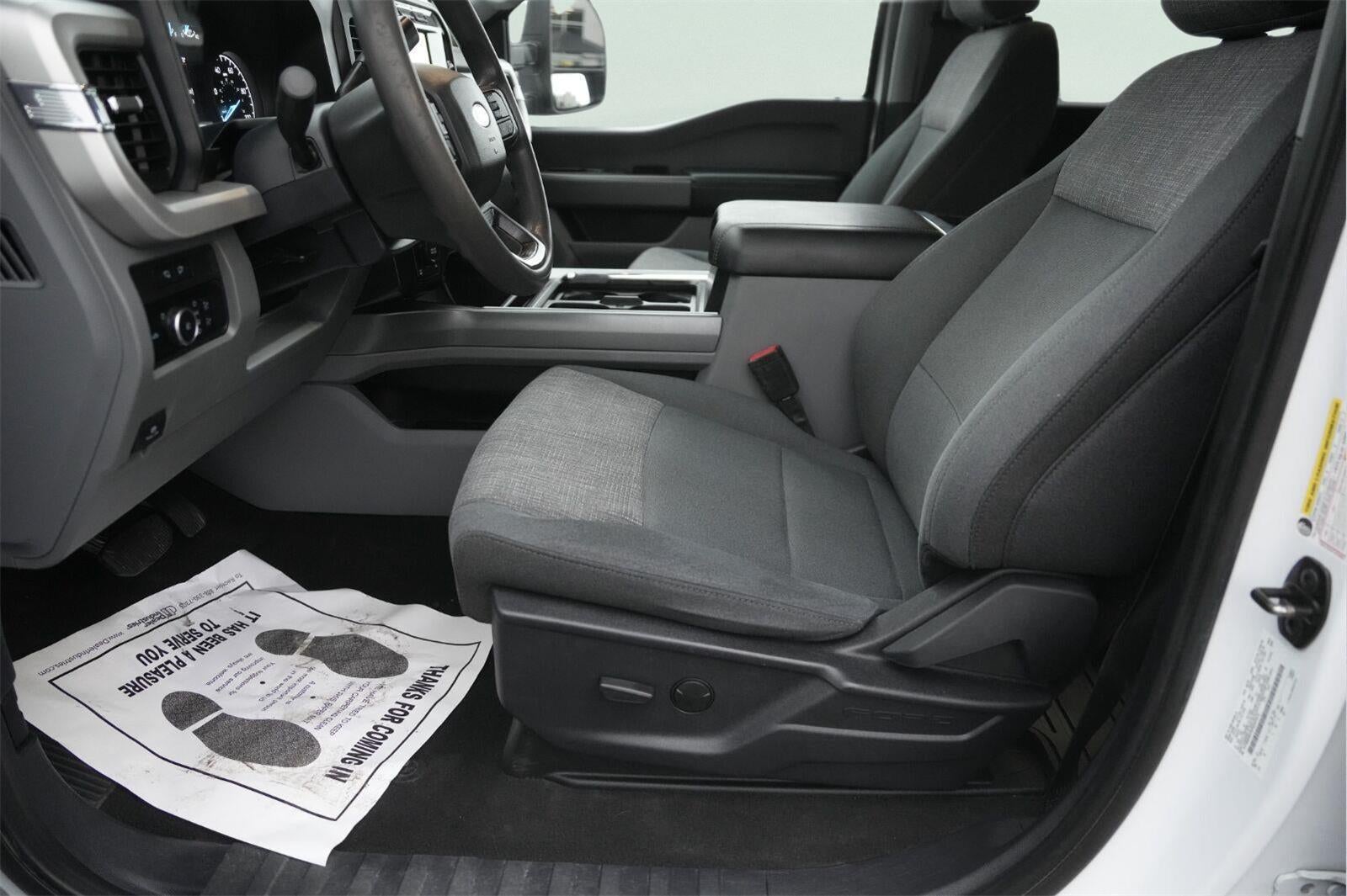 2023 Ford Super Duty F-350 XLT