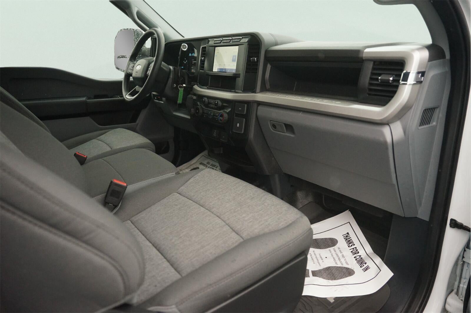 2024 Ford Super Duty F-350 SRW XL