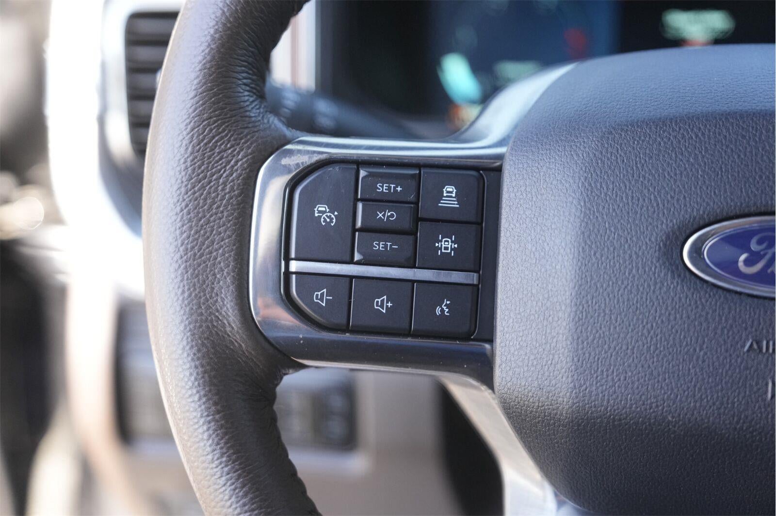 2025 Ford Super Duty F-350 DRW King Ranch