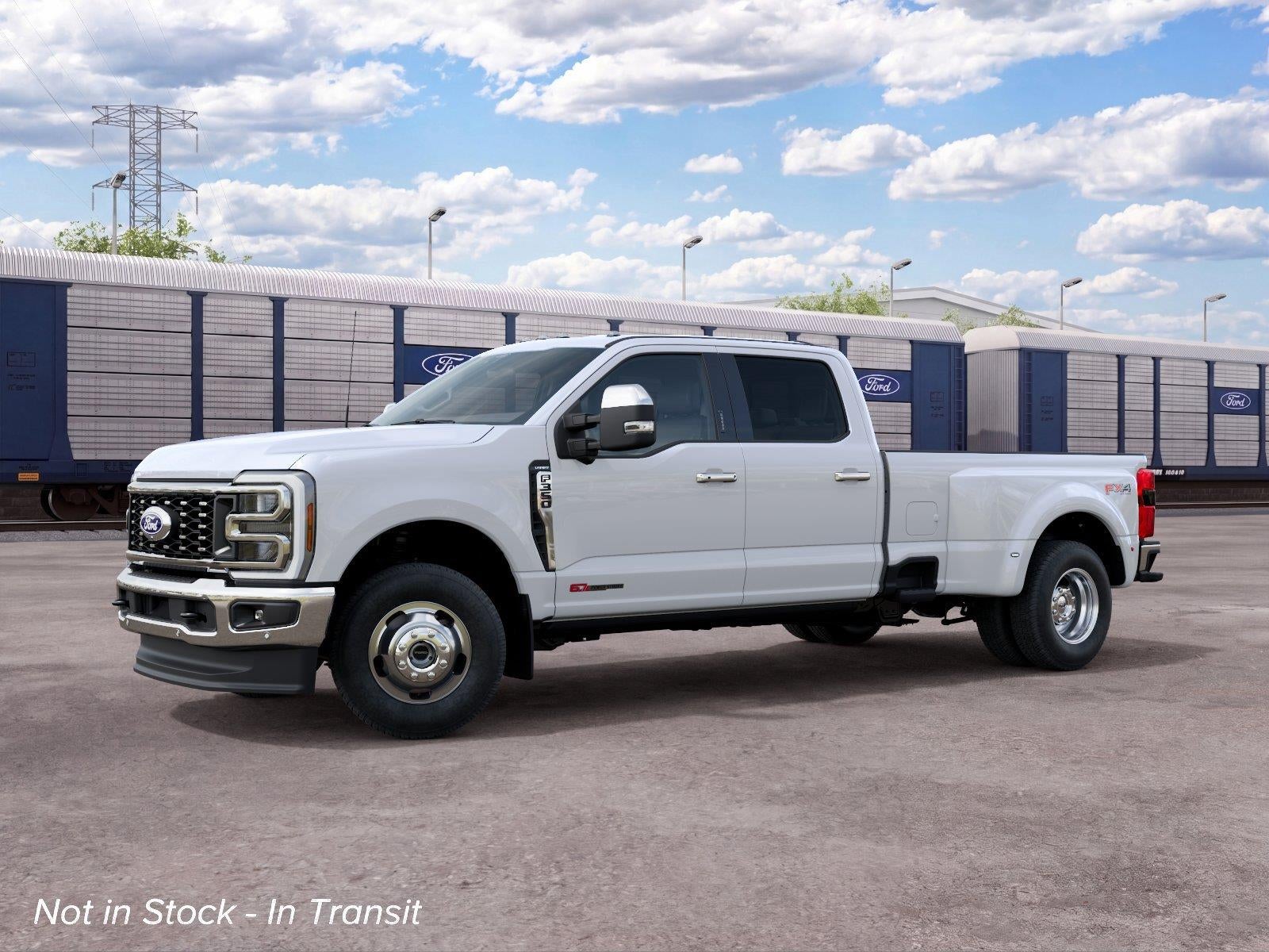 2027 Ford Super Duty F-350 DRW Lariat