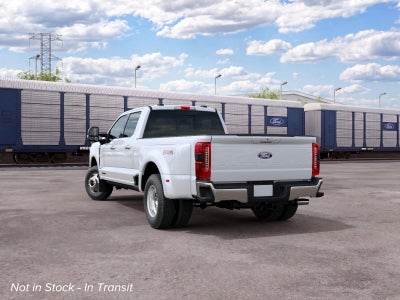 2027 Ford Super Duty F-350 DRW Lariat