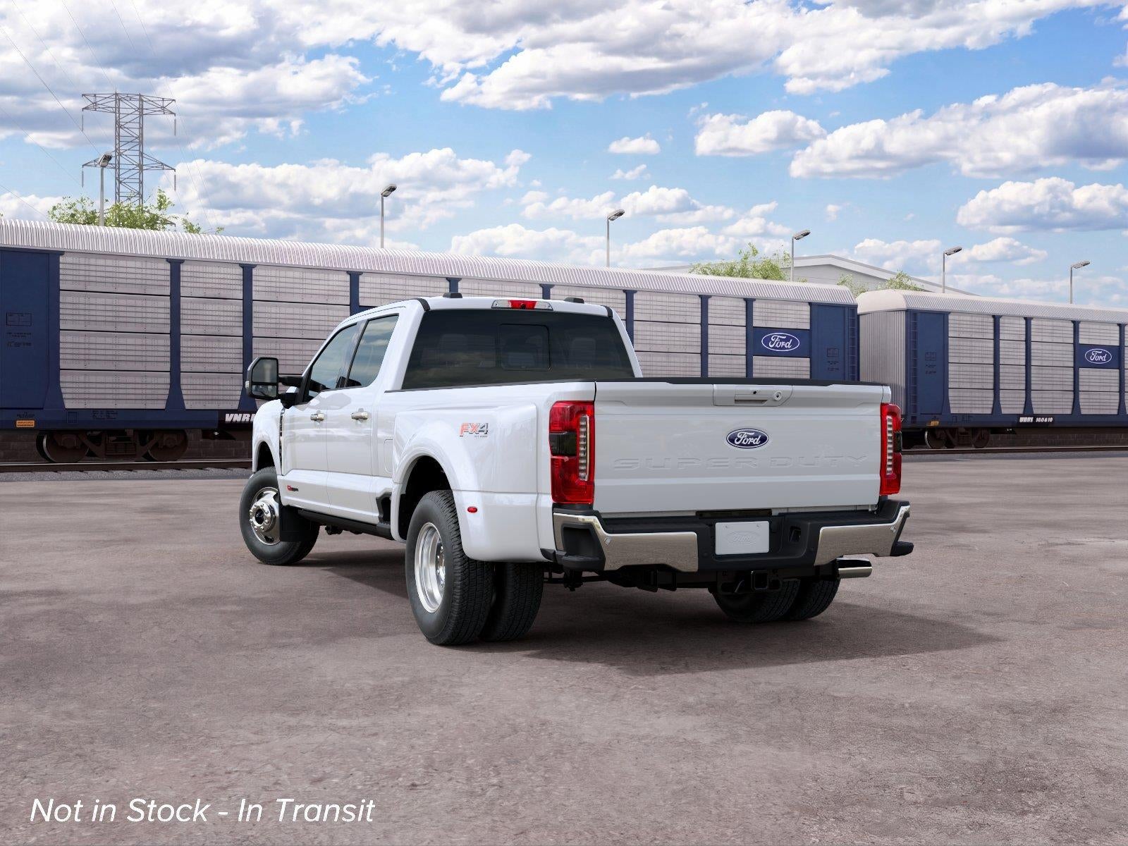 2027 Ford Super Duty F-350 DRW Lariat