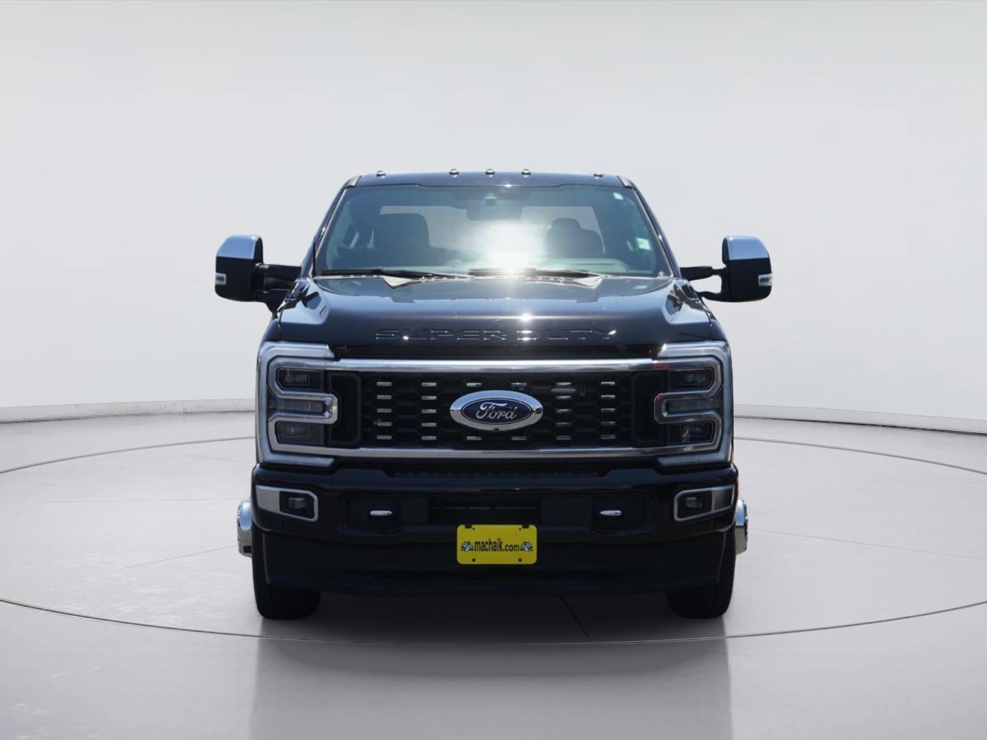 2024 Ford Super Duty F-350 Drw Platinum