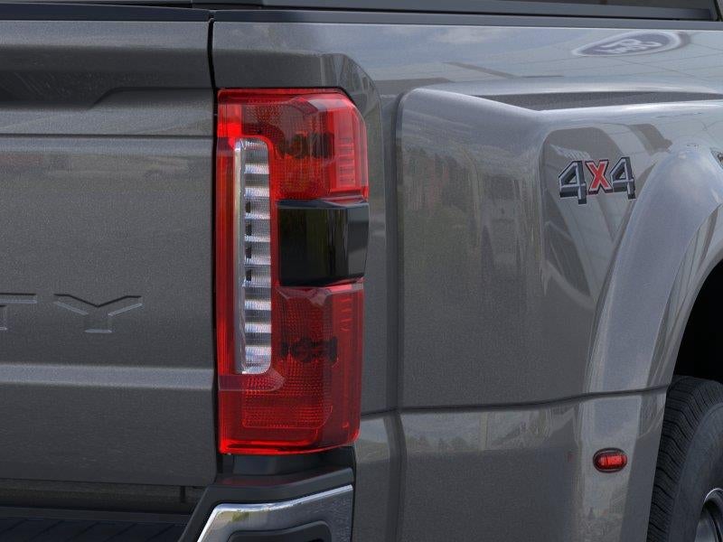 2026 Ford Super Duty F-350 Drw Lariat